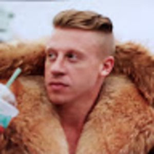 Meet your Posher, Ken